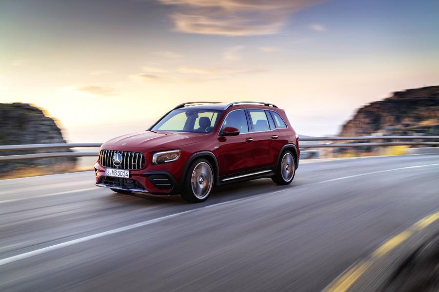  Mercedes-AMG GLB35 4Matic (X247) 2019 года  (WW) (фото 8 из 47)